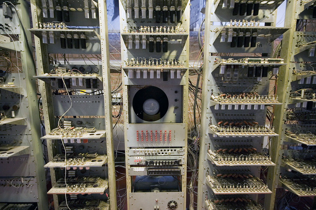 1200px-ssem_manchester_museum_close_up